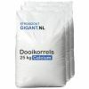 20 zakken Calcium dooikorrels a 25 kg zak Vooraanzicht